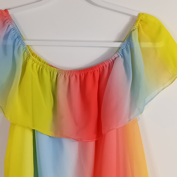 Palms Away Rainbow On/Off Shoulder Cropped Top Size Small - Picture 2 of 12